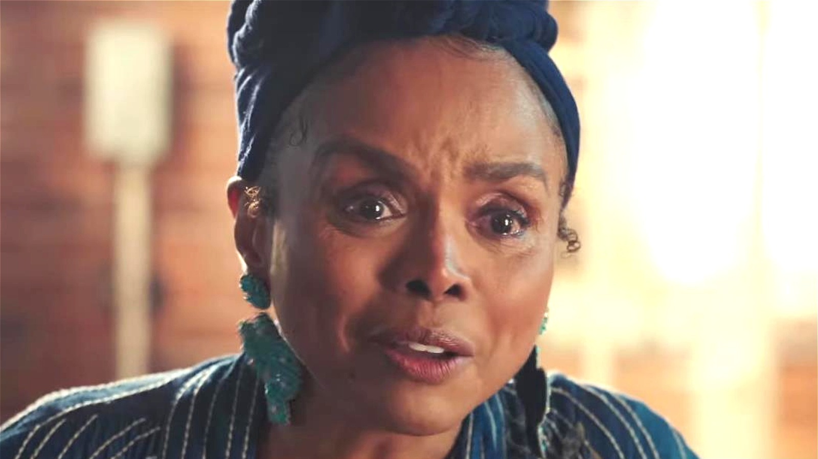 Why Aunt Piggy From Our Kind Of People Looks So Familiar