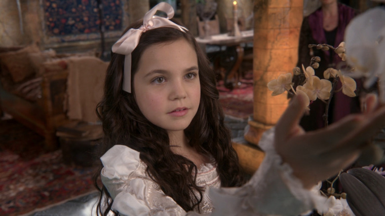Bailee Madison as Young Snow White in Once Upon a Time