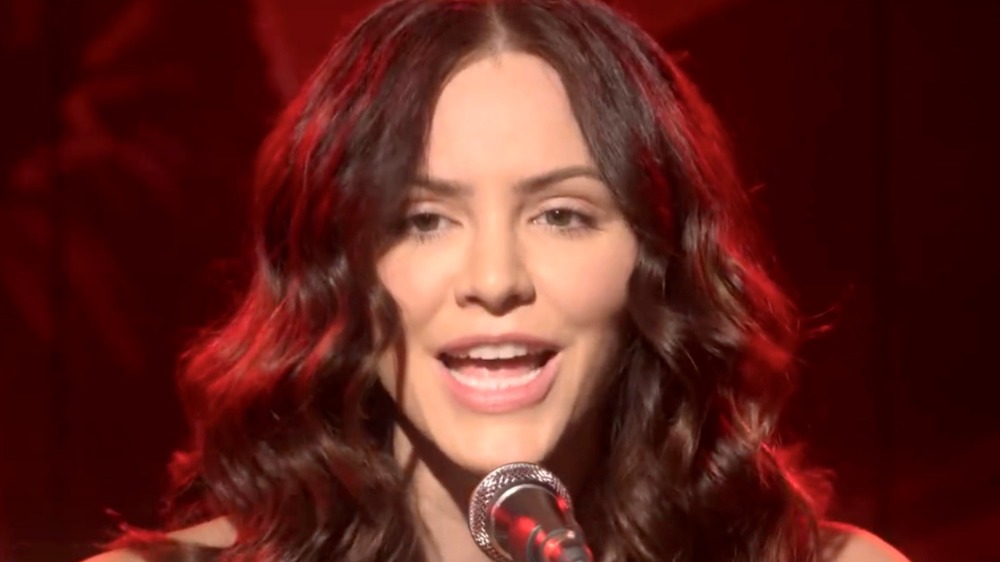 Katharine McPhee as Bailey in Country Comfort