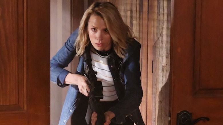 Shooter Julie Swagger semi-automatic rifle