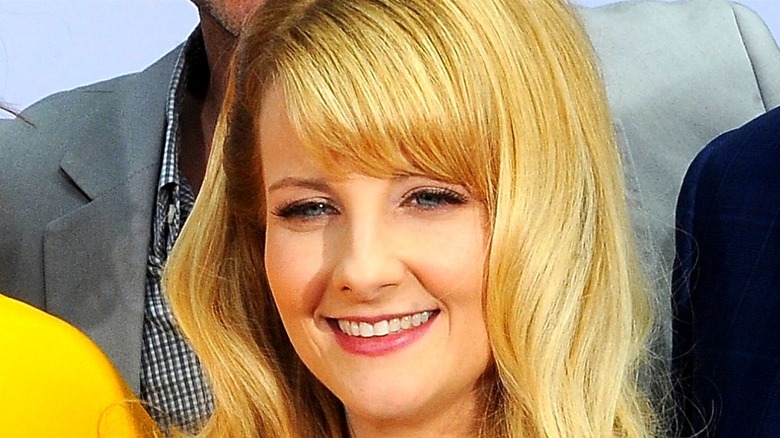 Melissa Rauch smiling