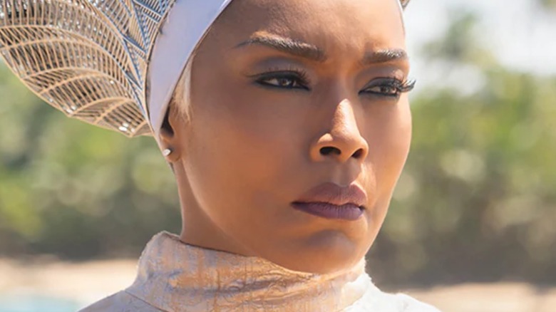 ECU Angela Bassett/Ramonda