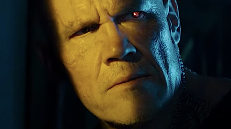 Cable looks to side with glowing eye