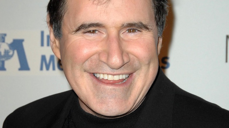 Richard Kind smiling