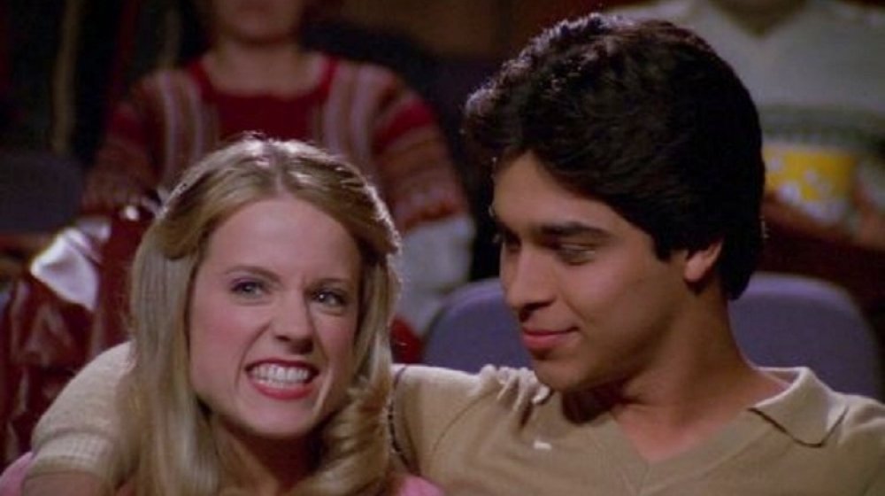 Allison Munn and Wilmer Valderrama on That '70s Show