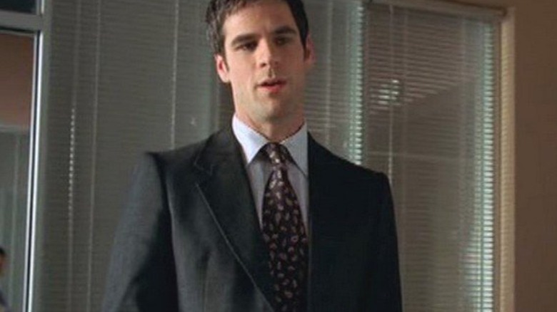 Det. Flack questioning a victim
