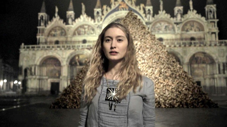 Madre The Young Pope