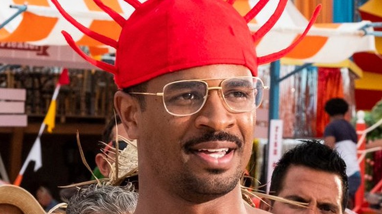 Damon Wayans Jr. Darlie Bunkle red hat