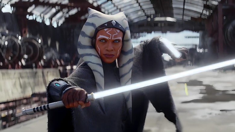 Ahsoka holding two white lightsabers