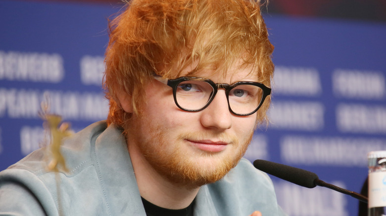 Ed Sheeran beard black glasses