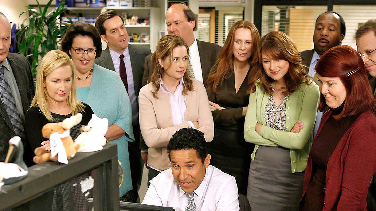 Why Everyone Is Suddenly Binging The Office On Netflix Again