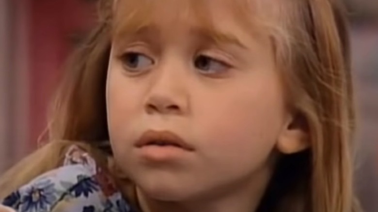 Michelle Tanner looking worried