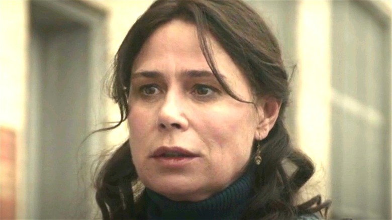 Maura Tierney Grace Poe worried