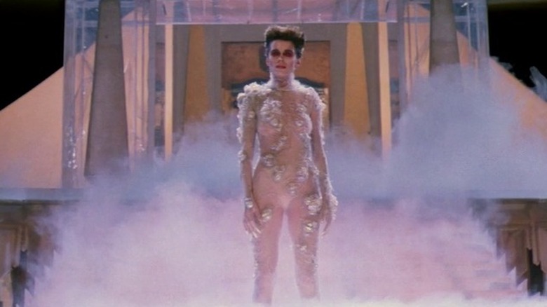 Gozer standing in their shrine