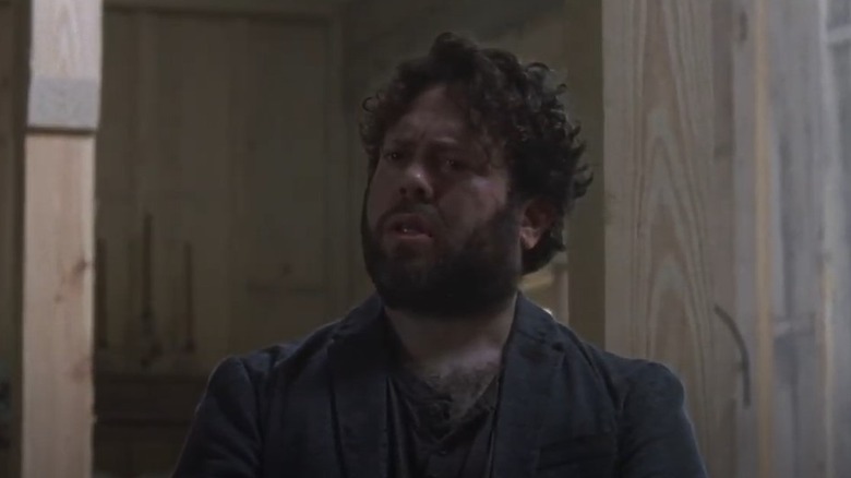 Dan Fogler explaining music 