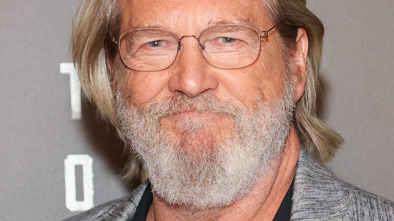 Jeff Bridges wearing glasses