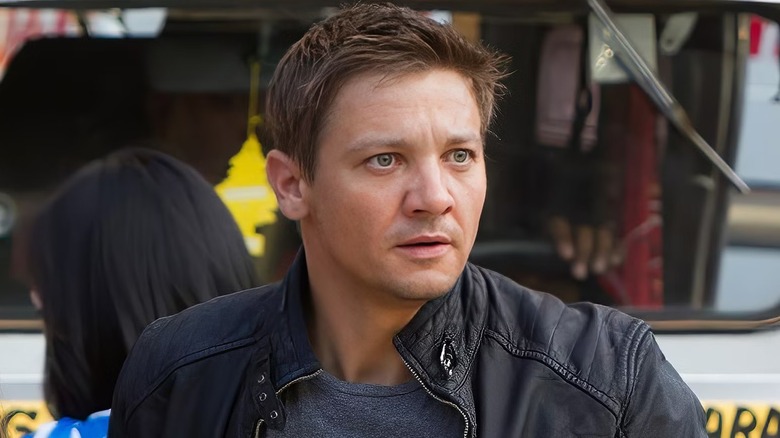 Aaron Cross out in the field in The Bourne Legacy