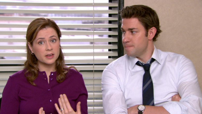 Jenna Fischer and John Krasinski in The Office