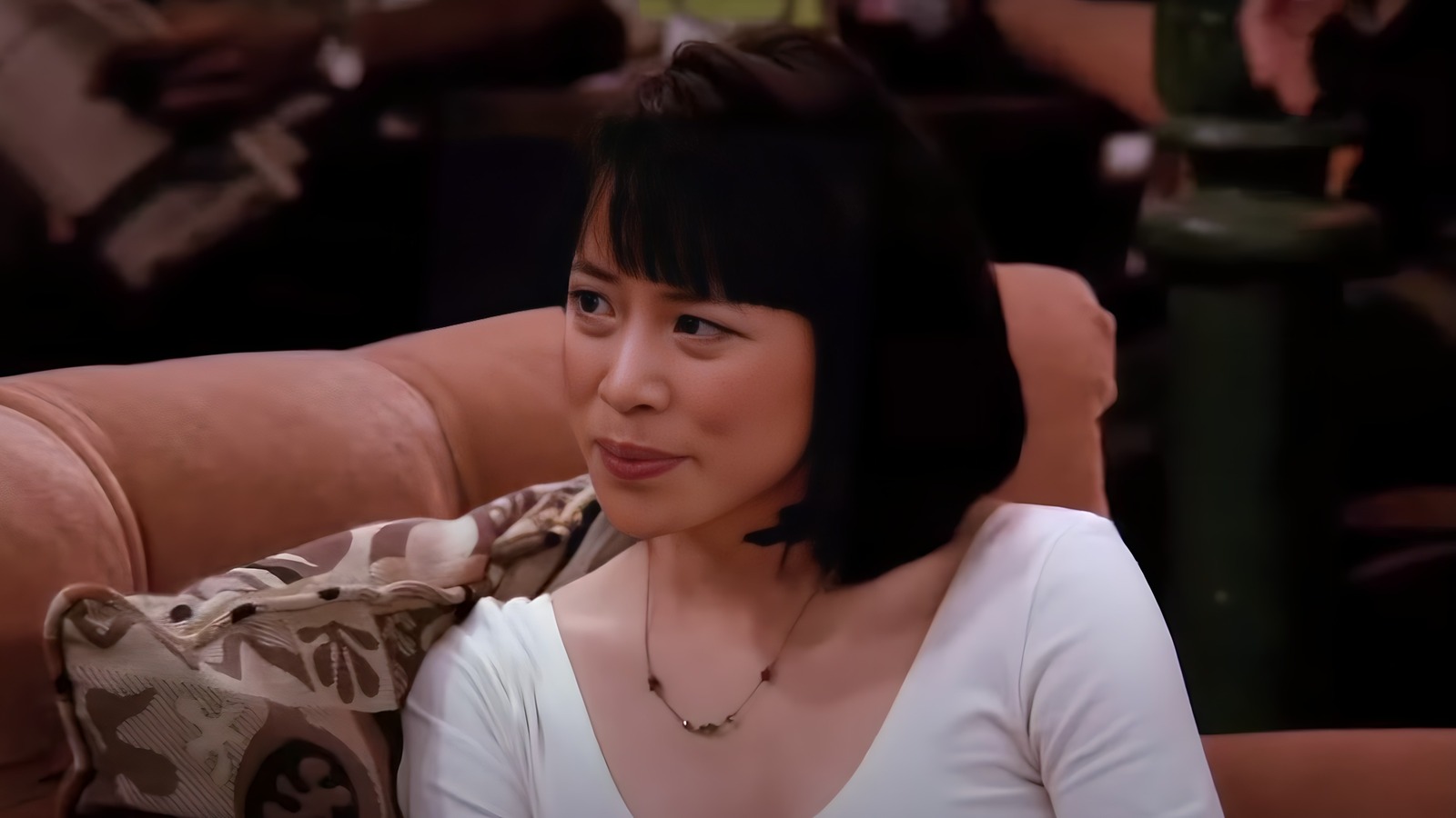 Why Julie From Friends Looks & Sounds So Familiar