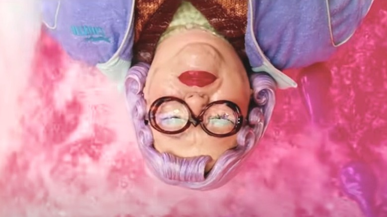 upside down Mrs. Kwan ECU