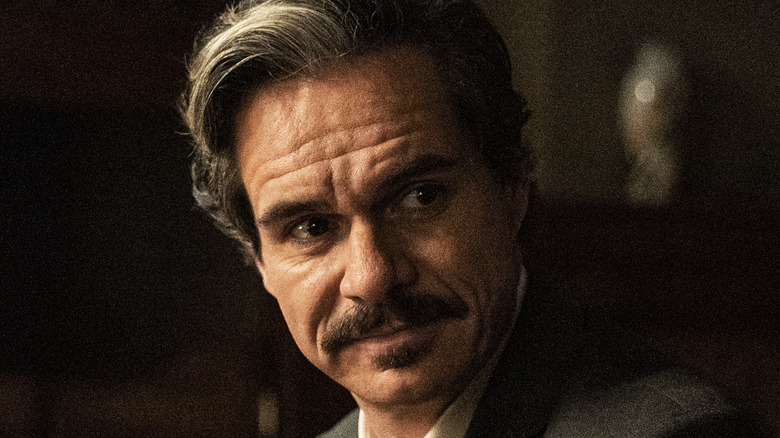 Tony Dalton acting in Better Call Saul