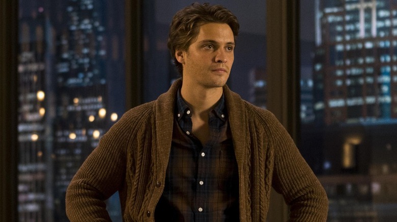 Luke Grimes as Elliot Grey