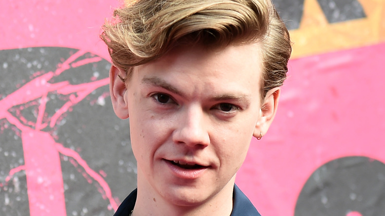 Thomas Brodie-Sangster smiling