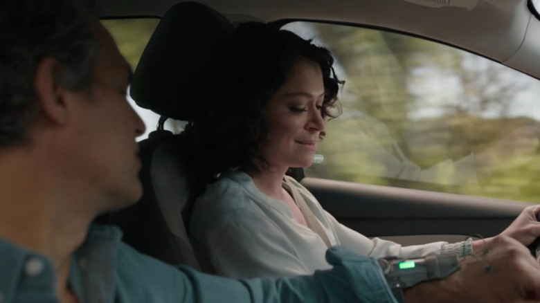 Bruce showing Jennifer his Hulk Inhibitor Device on "She-Hulk: Attorney at Law" (2022)