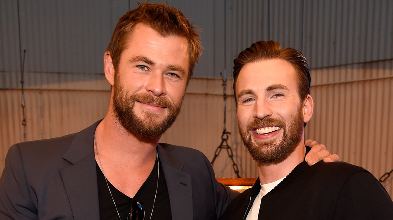 Chris Hemsworth Chris Evans smiling