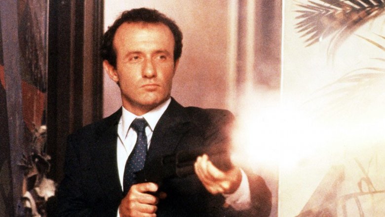 Why Mike From Breaking Bad And Better Call Saul Looks So Familiar
