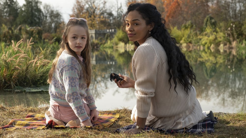 Tahirah Sharif and Amelia Bea Smith in The Haunting of Bly Manor