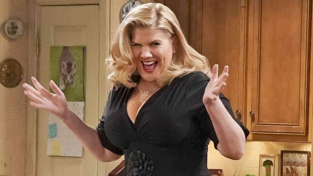 Kristen Johnston plays Tammy Diffendorf on Mom