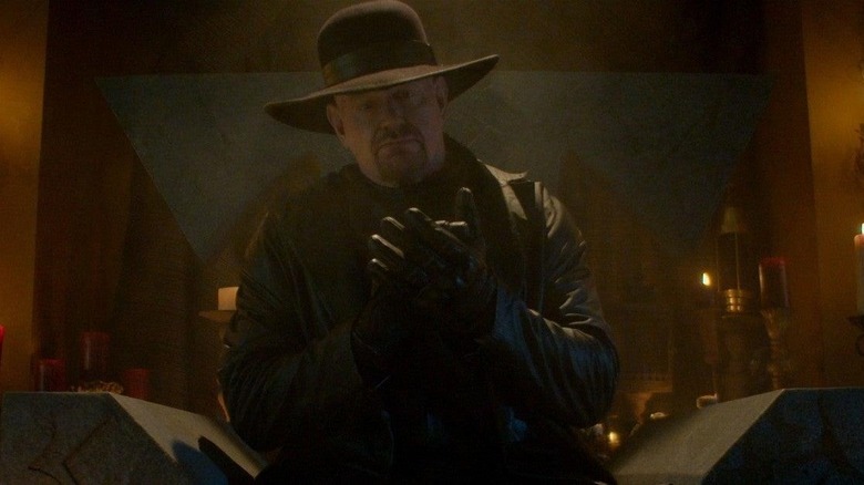 The Undertaker clapping