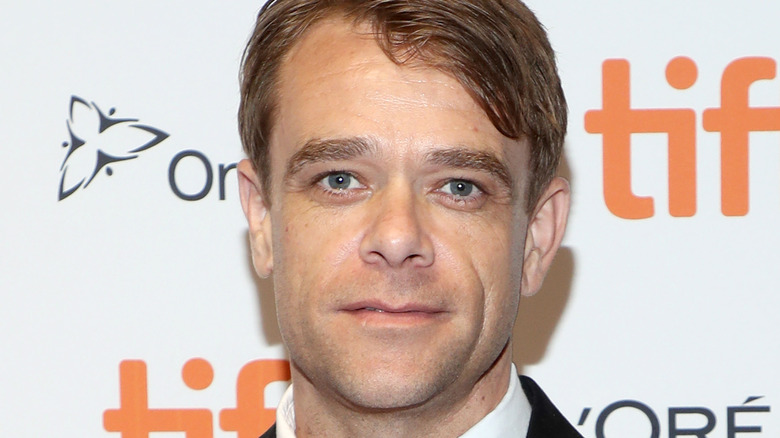 Nick Stahl posing
