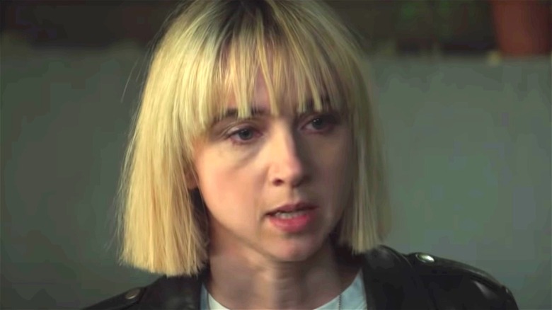 Zoe Kazan side-eyeing Clickbait