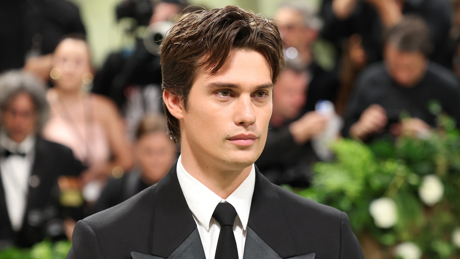 why-red-white-royal-blue-s-nicholas-galitzine-feels-guilt-over-gay