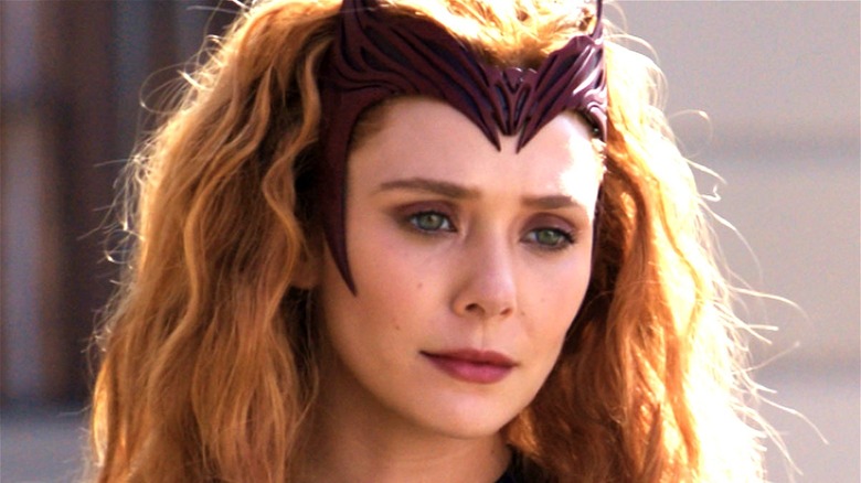 Elizabeth olsen with scarlet witch crown 