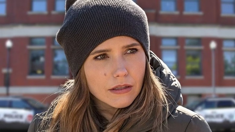 Erin Lindsay frowning in "Chicago P.D."
