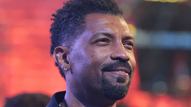 Deon Cole speaking