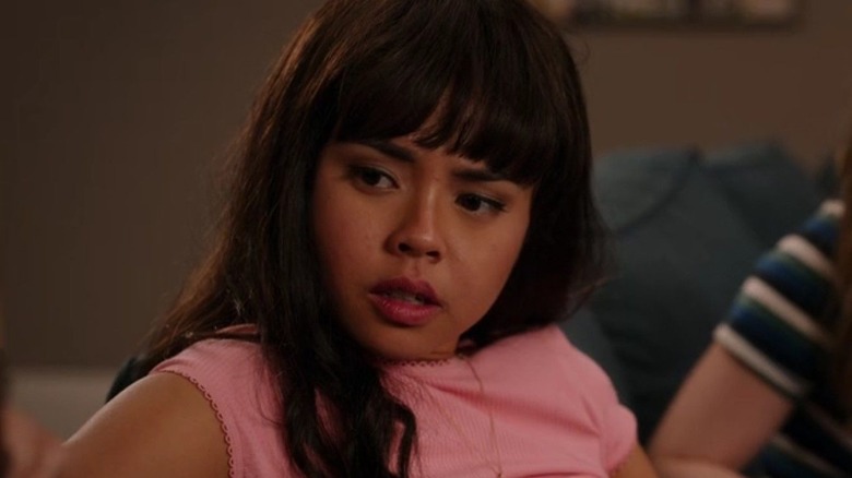 Norah looks sternly to her right in "Ginny & Georgia" (2021-2025)