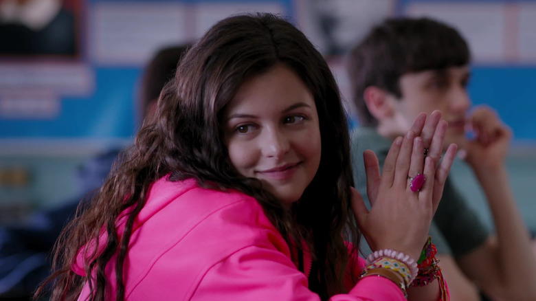 Max smiles over her shoulder in class in "Ginny & Georgia" (2021-2025)