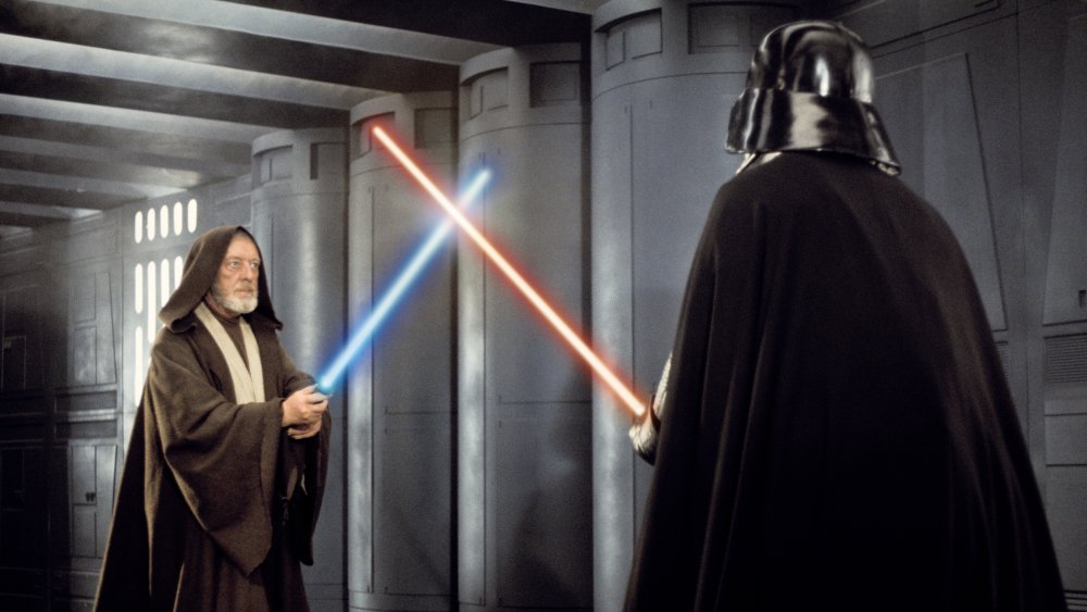 David Prowse and Alec Guinness in Star Wars. 