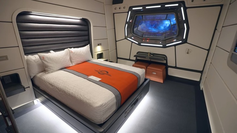A cabin in Star Wars: Galactic Starcruiser