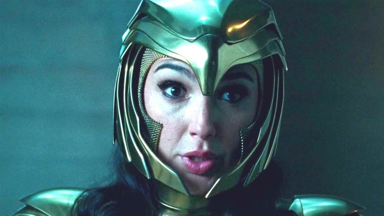wonder woman with gold helmet 