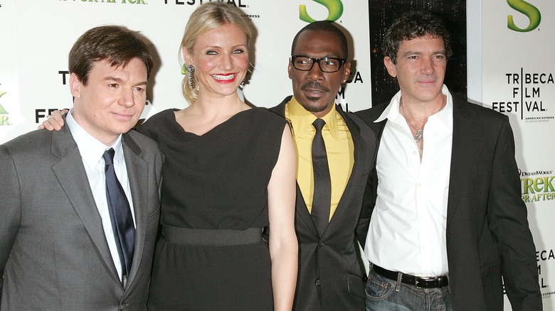 Diaz with Shrek cast posing