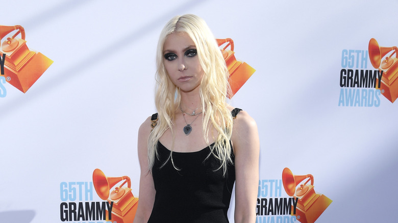 Taylor Momsen poses for photos at an event