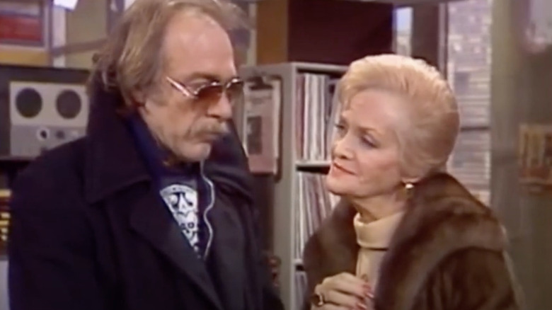 Carol Bruce as Mama Carlson threatening Johnny Fever on WKRP in Cincinnati