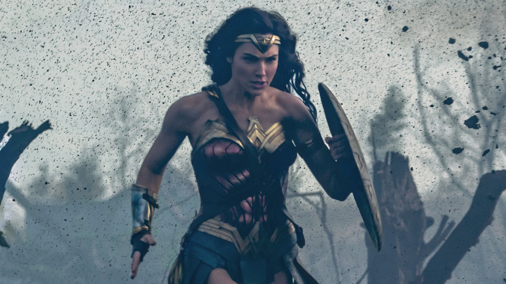 Wonder Woman running in battle