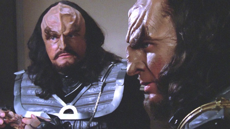 Klingons speaking to Worf in "Star Trek: The Next Generation" (1987-1994)