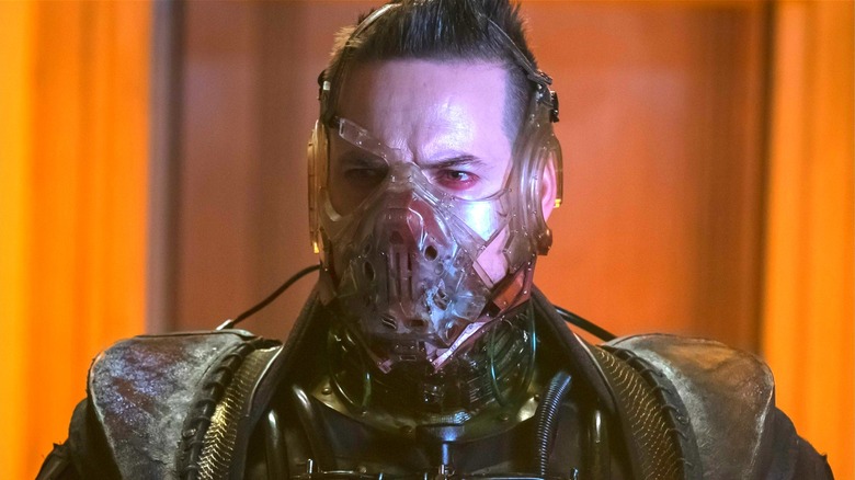Bane wearing his mask in Gotham (2018)